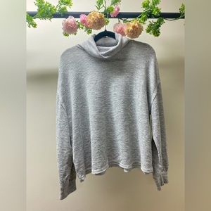 Woman’s Gray Universal Thread Turtleneck